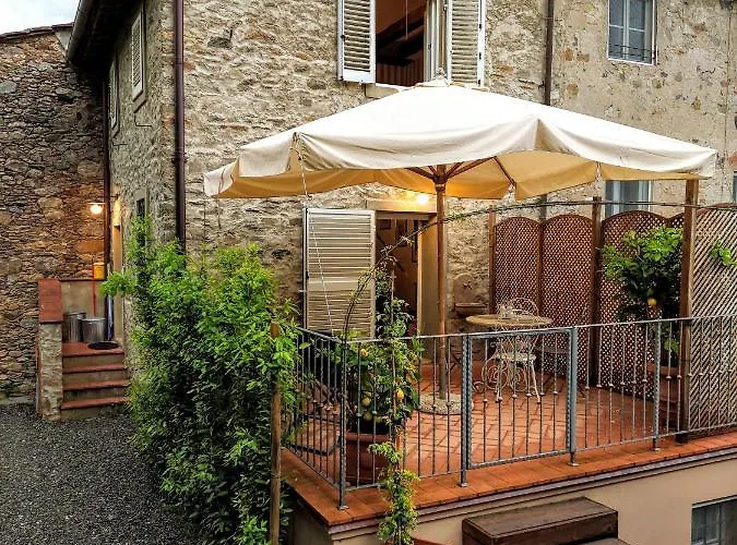 Casina Laura